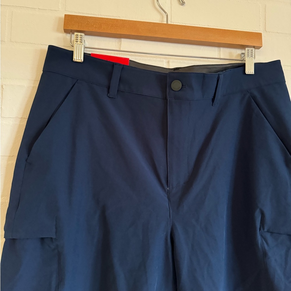 NWT 32 Degree Mens Blue Cargo Shorts - Picture 3 of 4